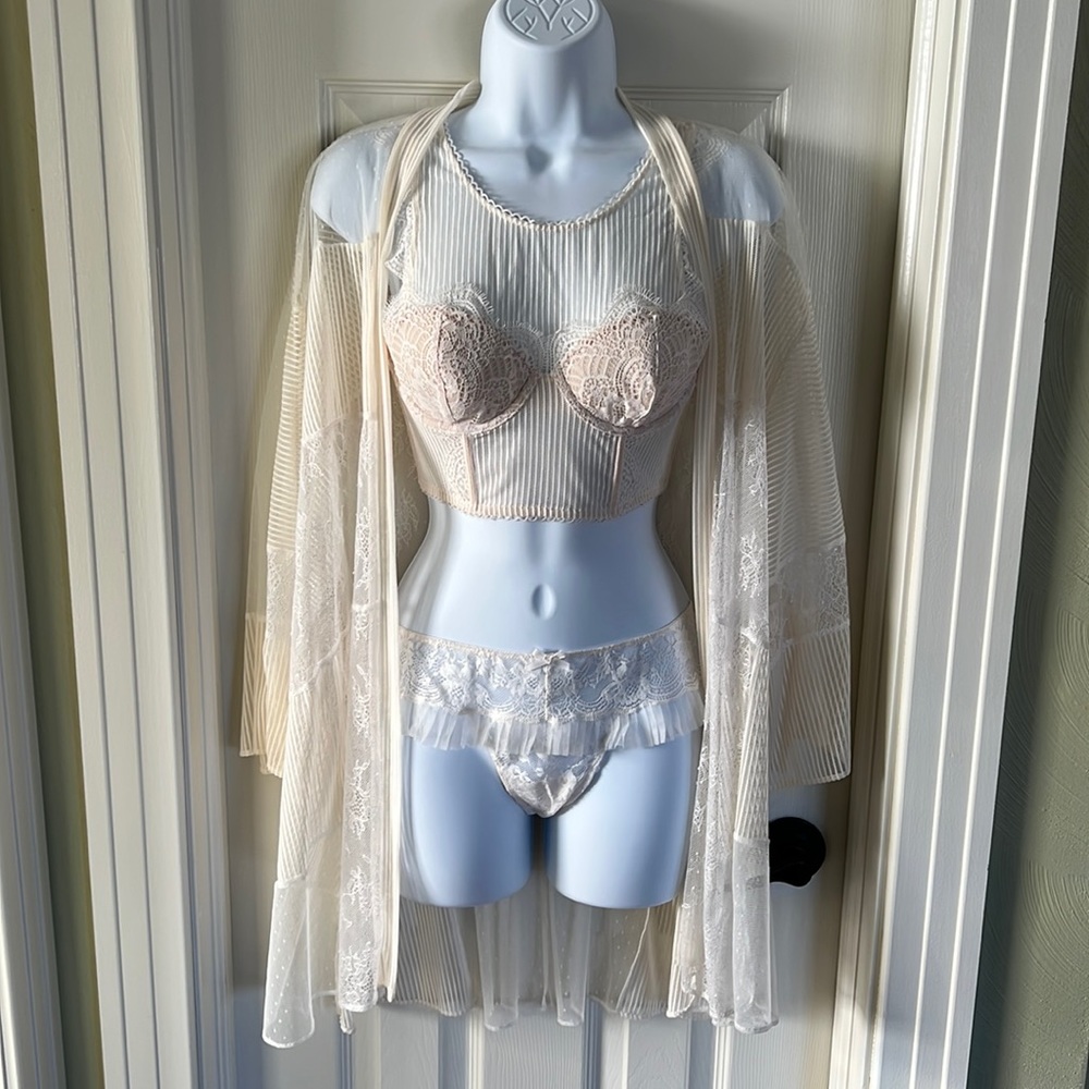Victoria’s Secret lingerie set